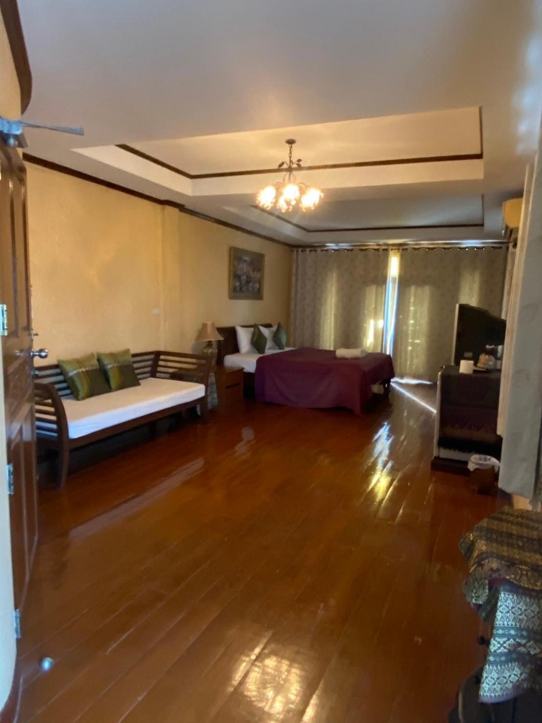Hua Hin White Villa Hotel - Sha Certified Экстерьер фото